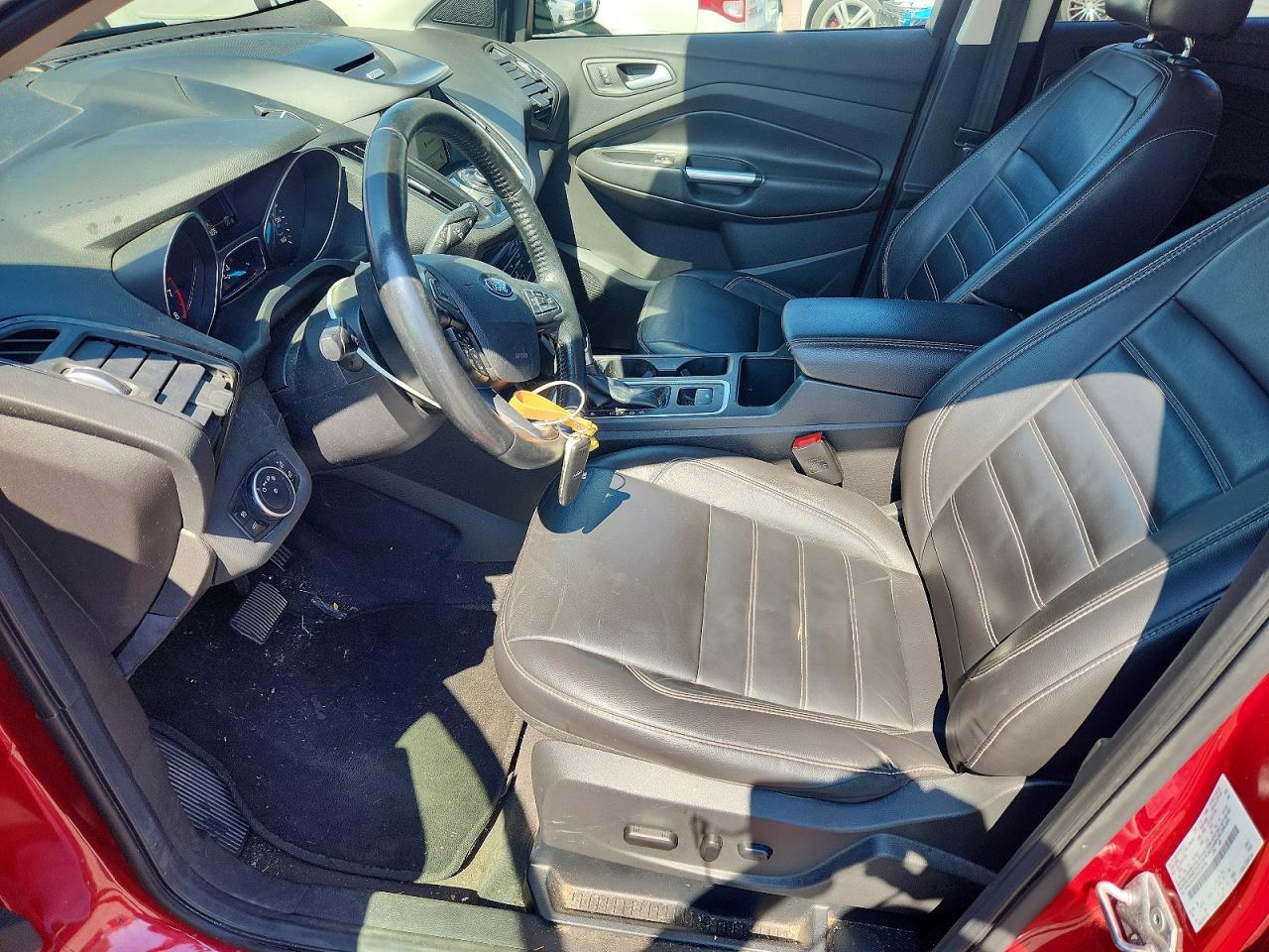 2017 Ford Escape Titanium - Image 7