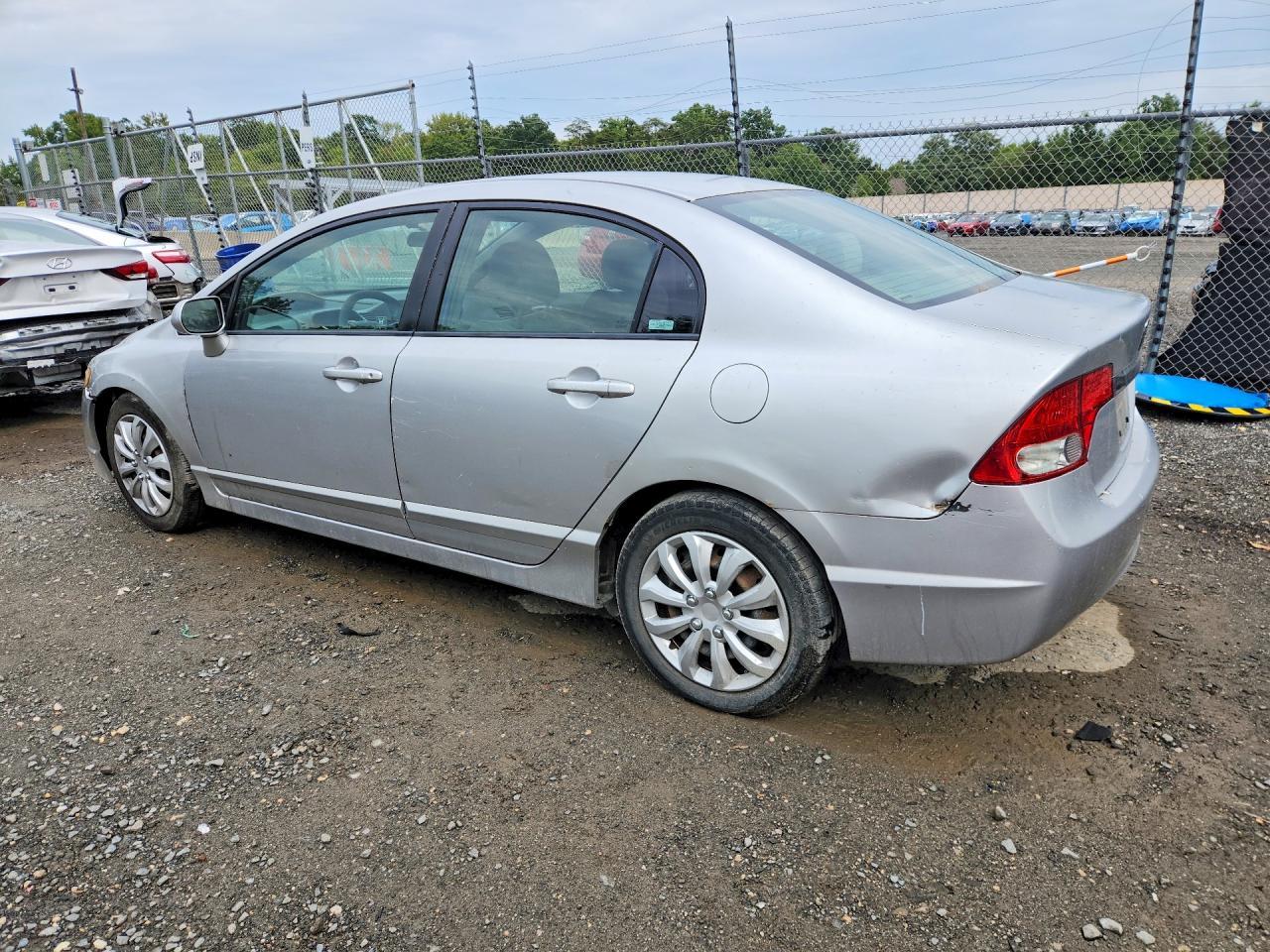 2009 Honda Civic Lx - Фото 2