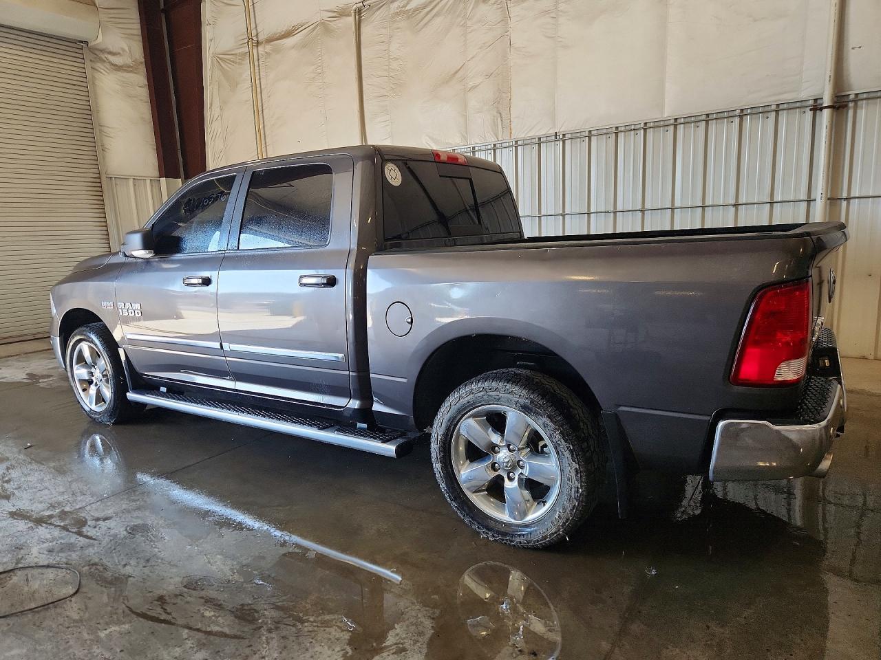 2018 Ram 1500 Slt - Фото 2