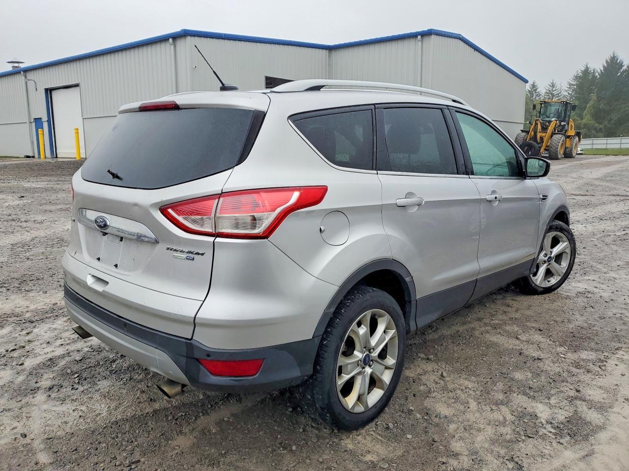 2015 Ford Escape Titanium - Фото 3
