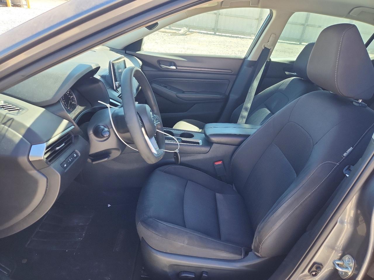 2020 Nissan Altima S - Image 7