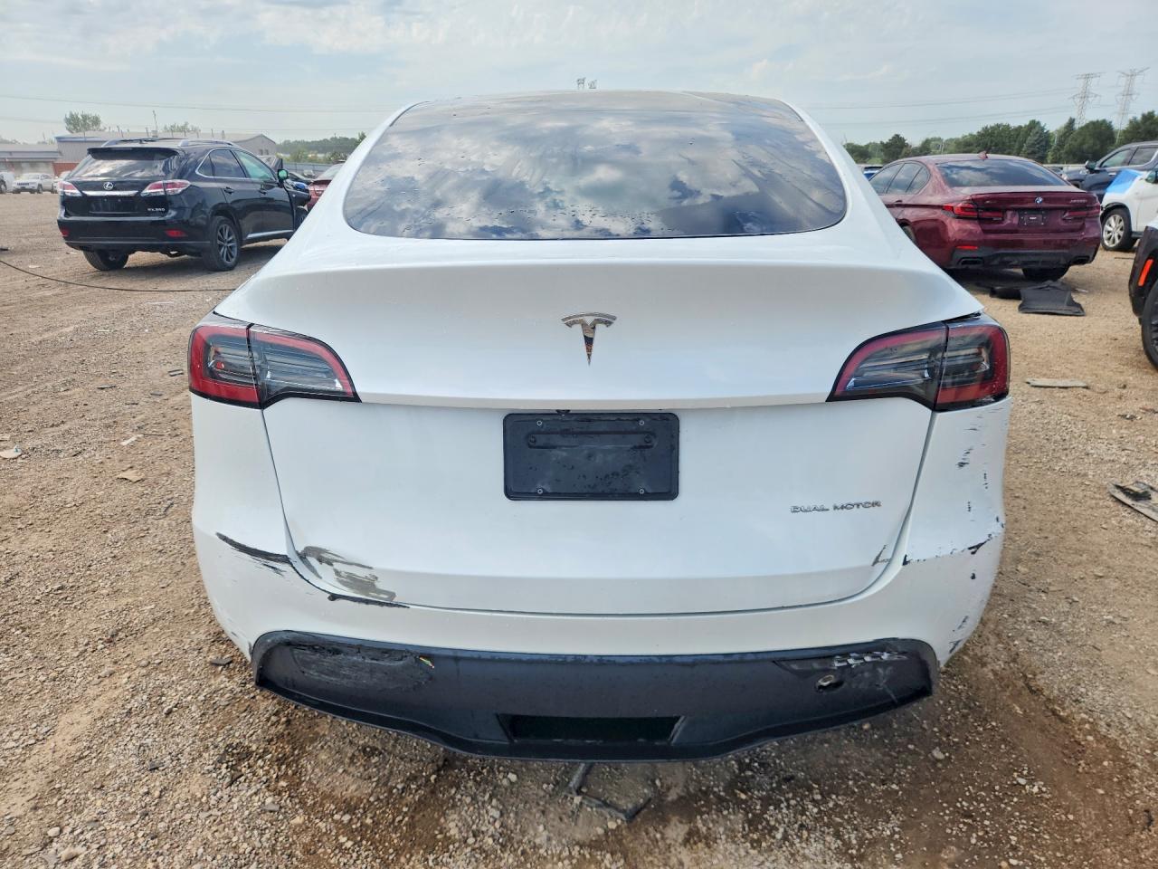2023 Tesla Model Y - Image 6
