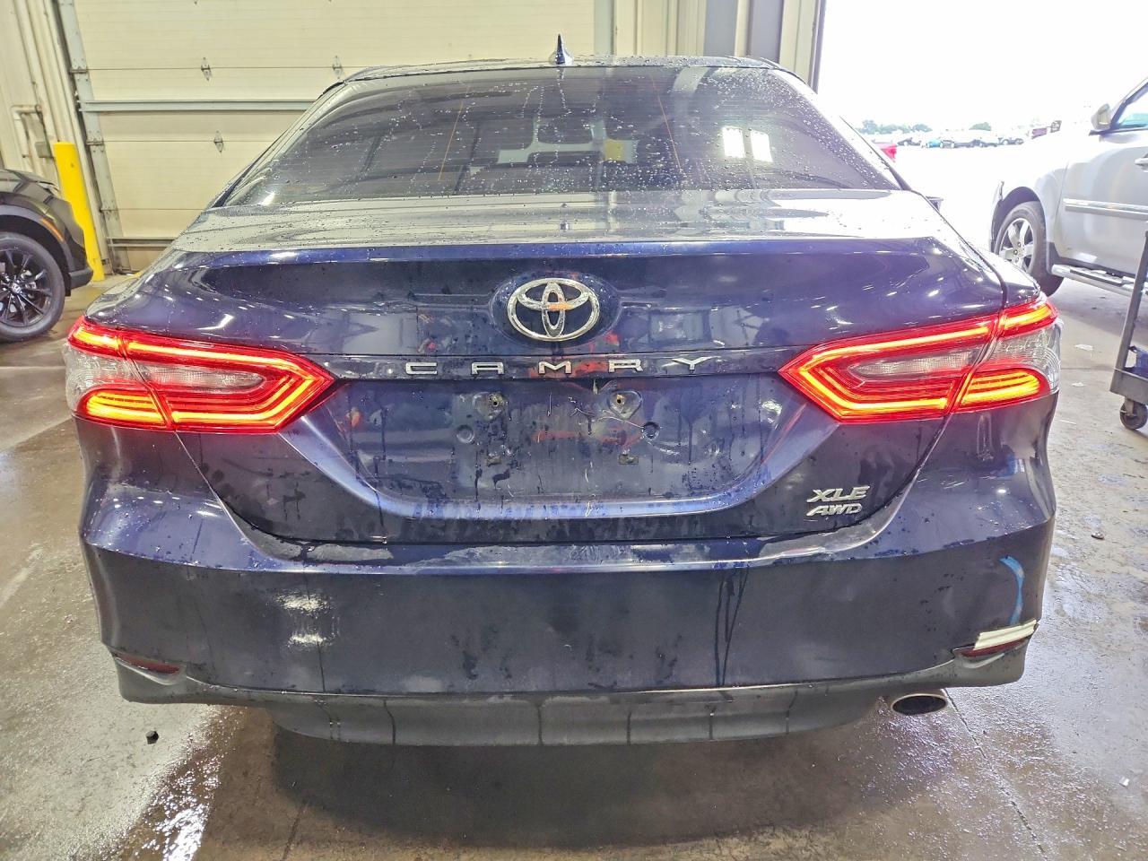 2021 Toyota Camry Xle - Фото 6