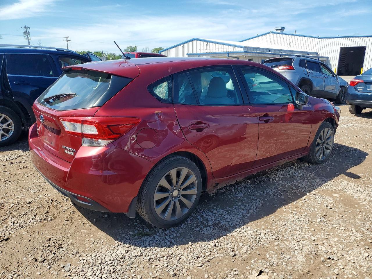 2017 Subaru Impreza - Фото 3