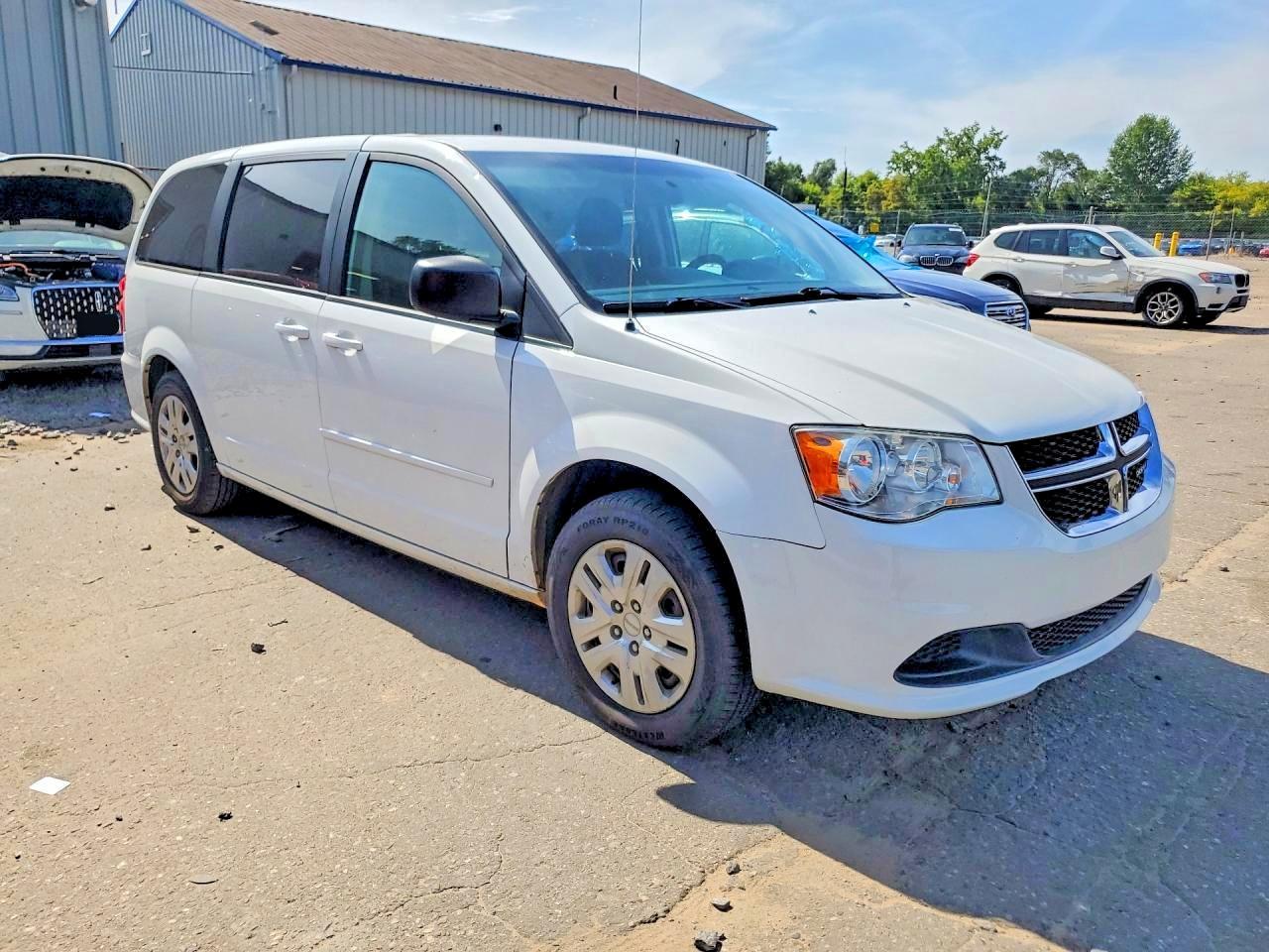 2016 Dodge Grand Caravan Se - Image 4