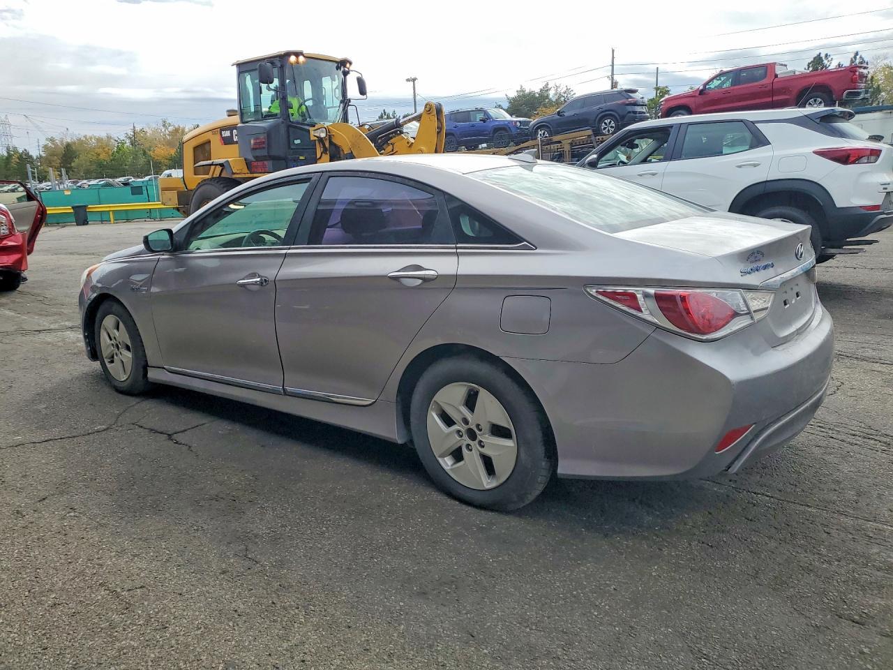 2012 Hyundai Sonata Hybrid - Фото 2