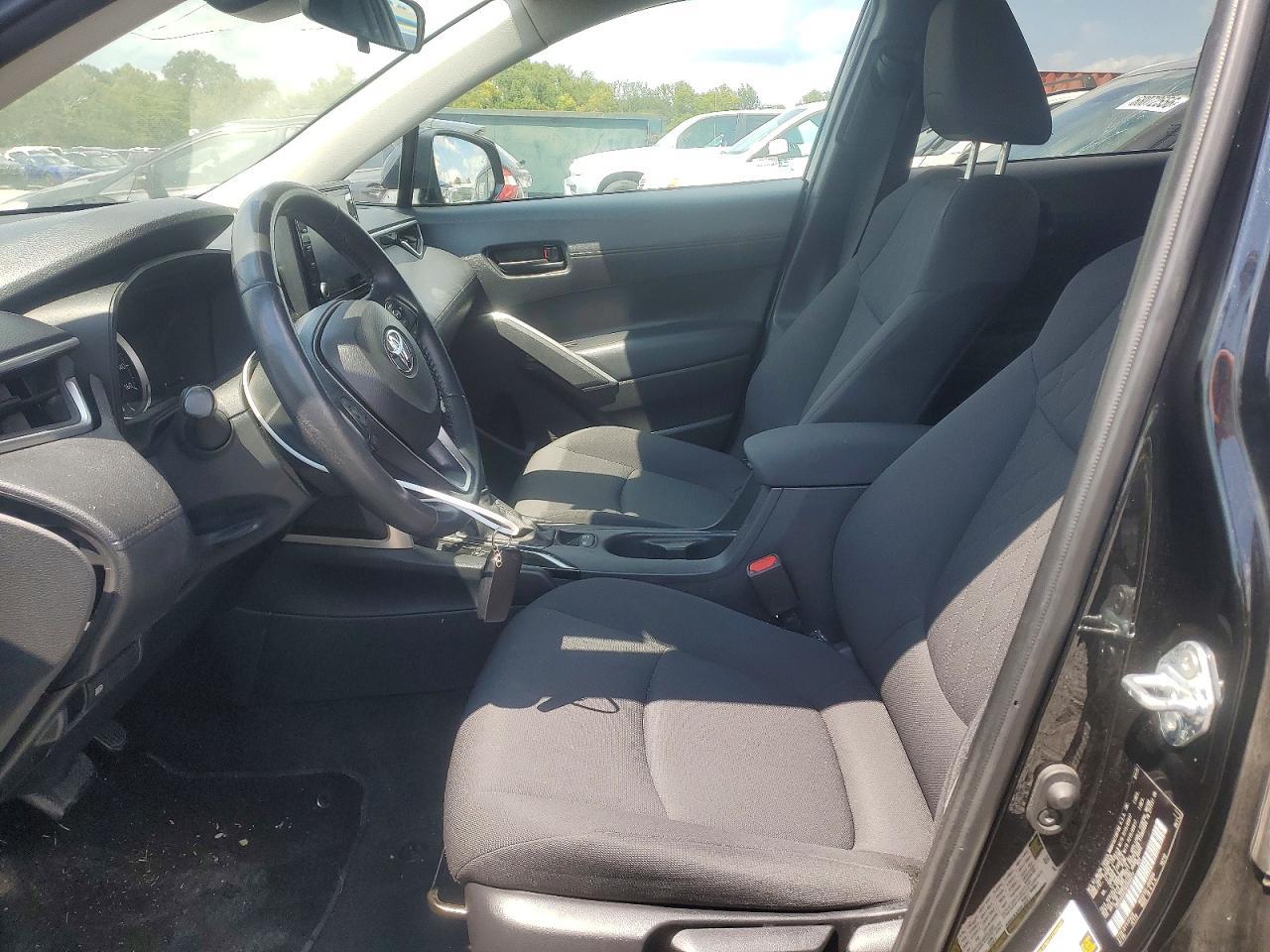 2022 Toyota Corolla Cross Le - Фото 7