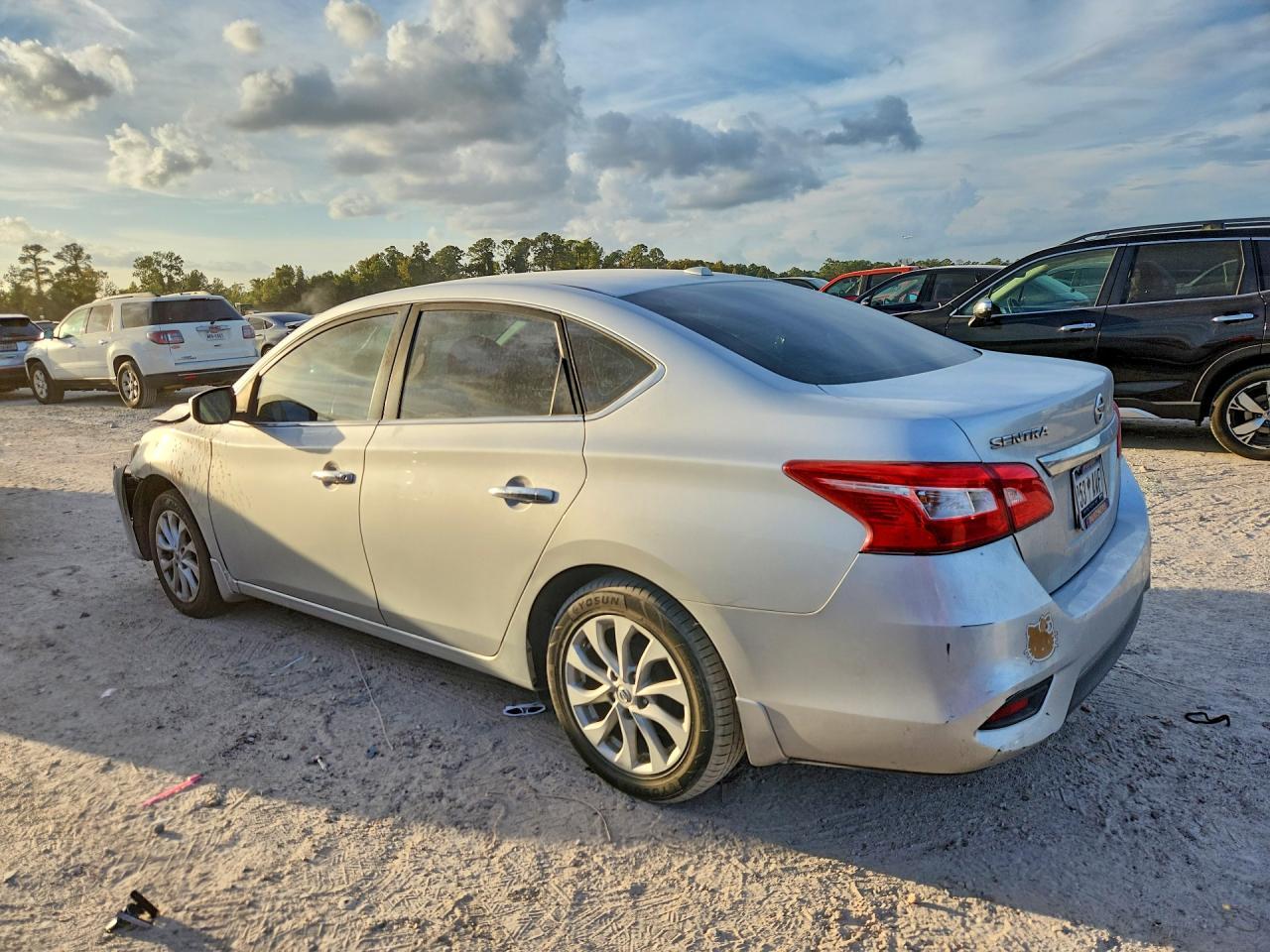 2018 Nissan Sentra Sv - Image 2