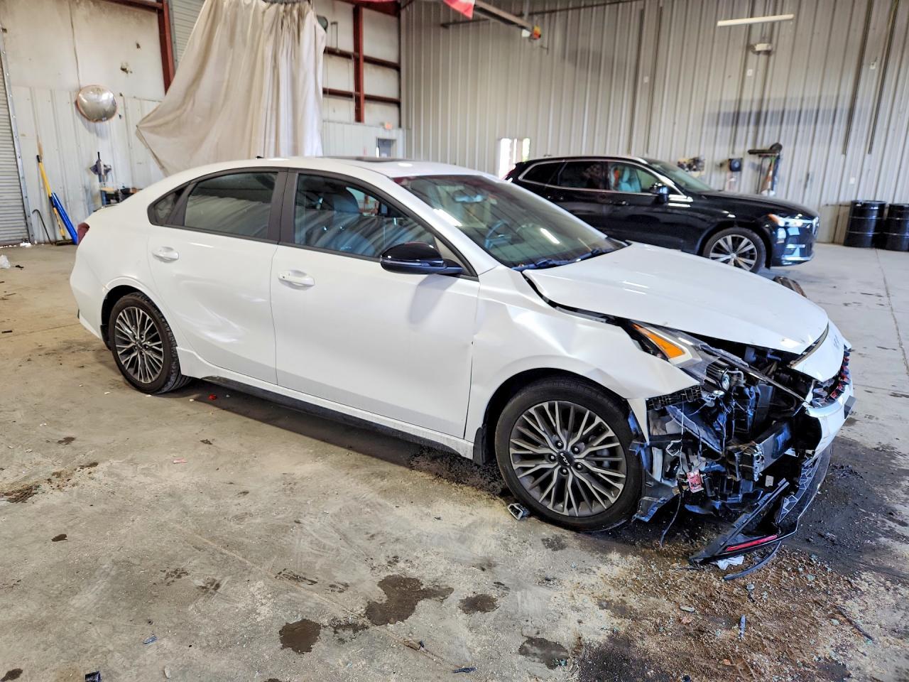 2023 Kia Forte Gt Line - Фото 4