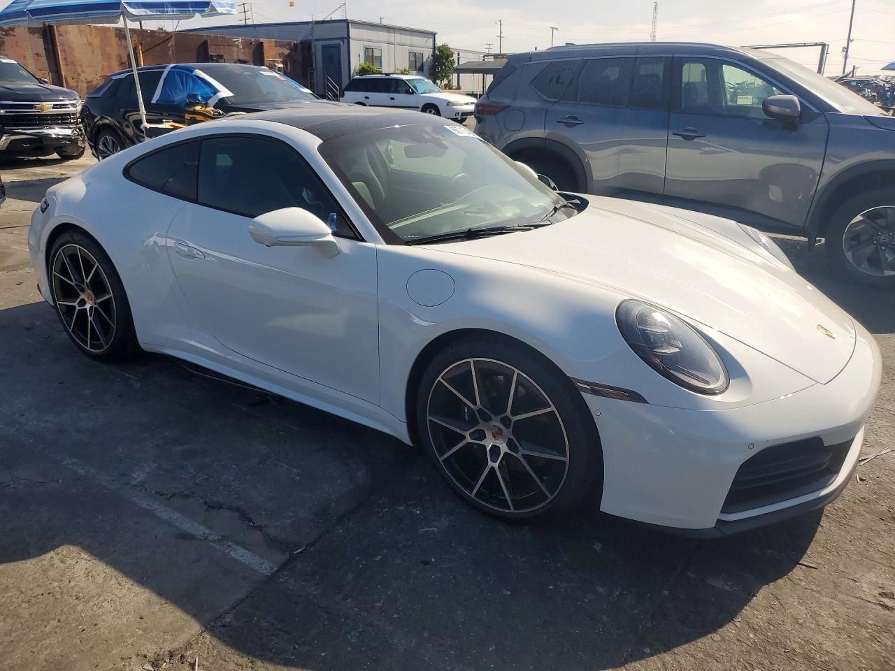 2025 Porsche 911 Carrera - Фото 4