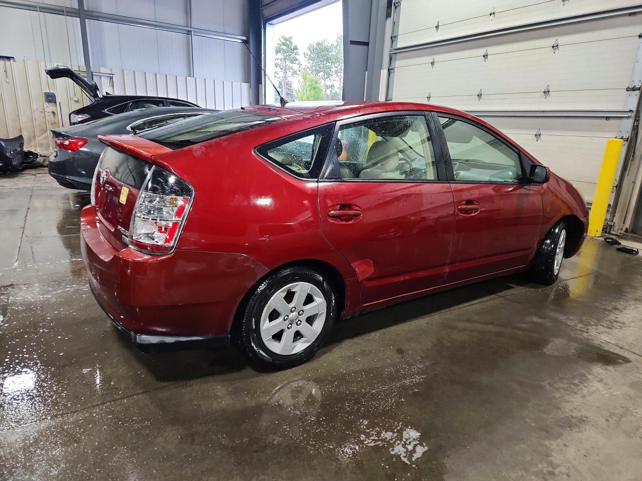 2004 Toyota Prius Base - Image 3