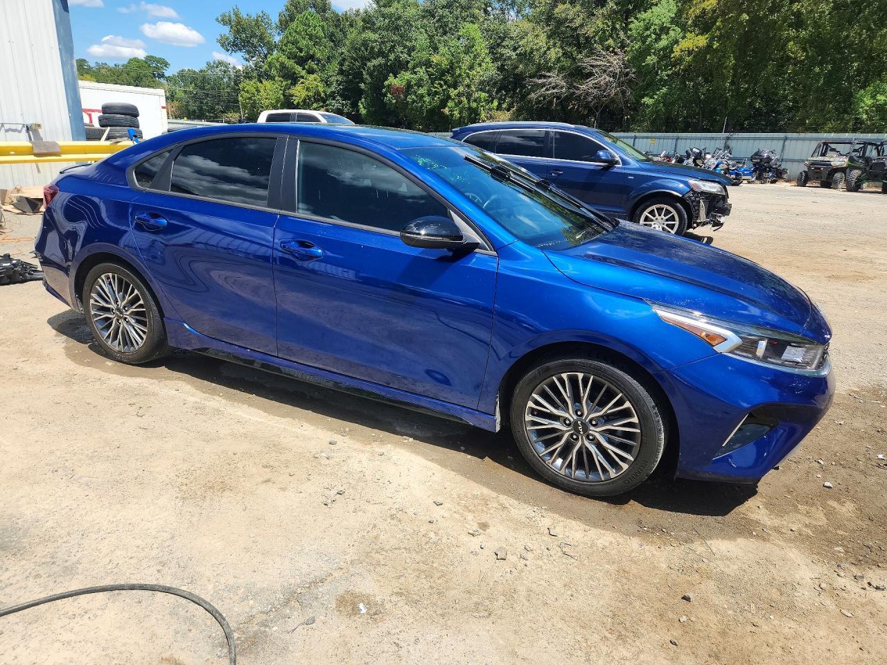 2024 Kia Forte Gt Line - Фото 4