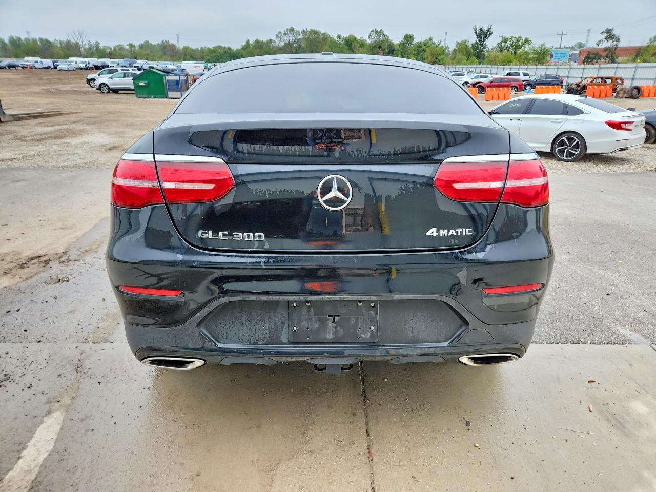 2017 Mercedes-Benz Glc Coupe 300 4Matic - Фото 6