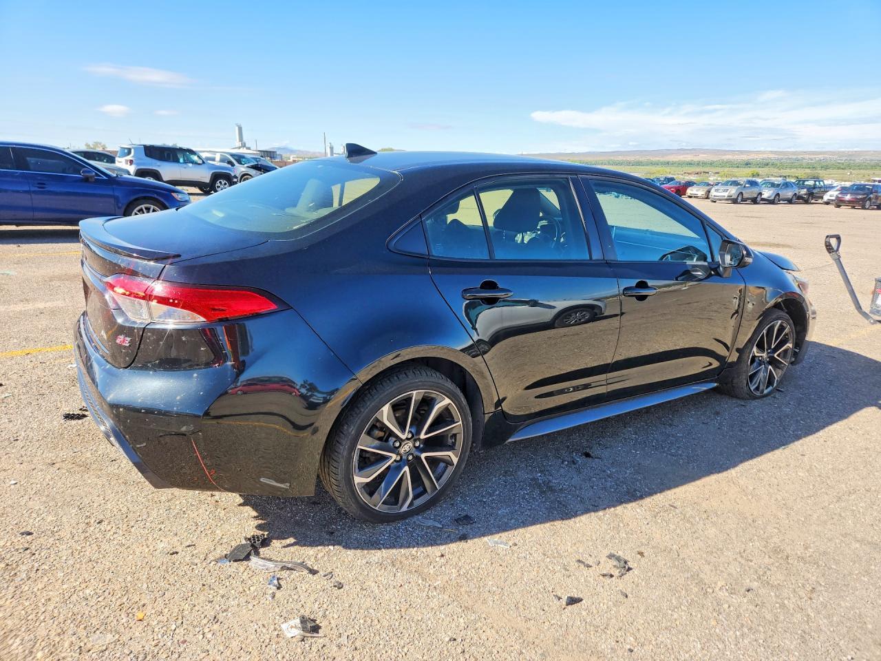 2021 Toyota Corolla Se - Фото 3