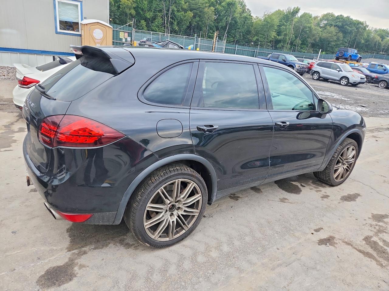 2012 Porsche Cayenne Turbo - Фото 3