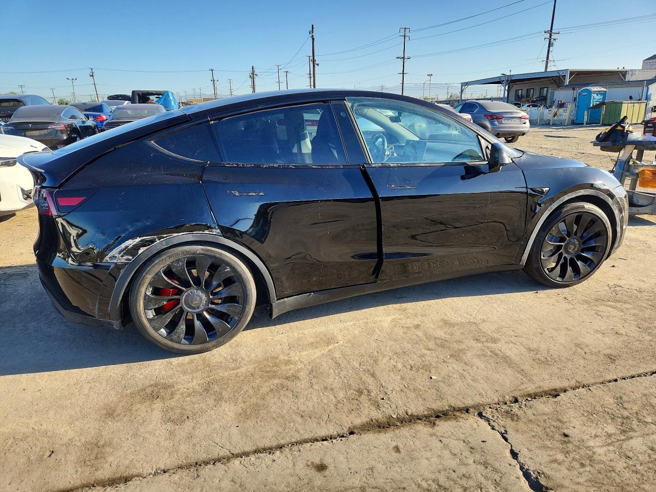2022 Tesla Model Y - Фото 3
