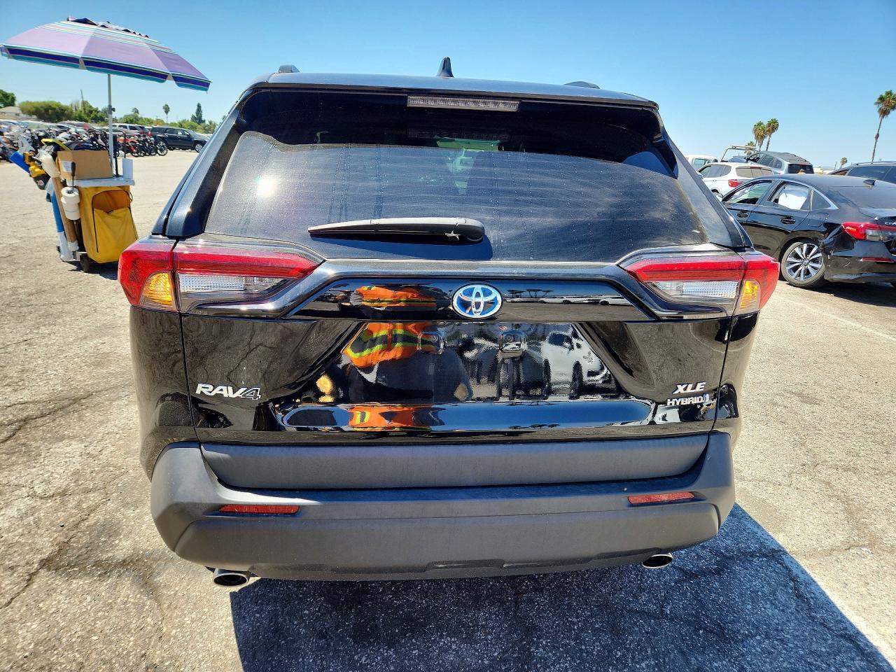 2024 Toyota Rav4 Hybrid Xle - Фото 6