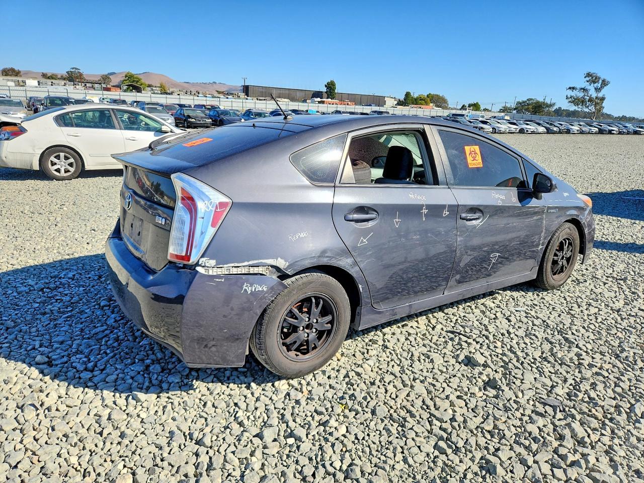 2015 Toyota Prius Two - Image 3