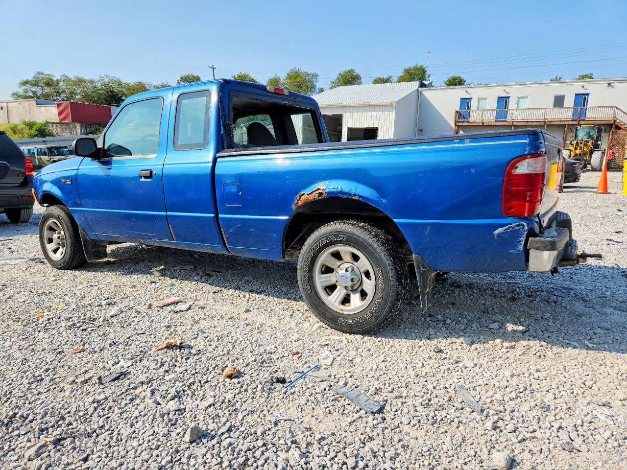 2001 Ford Ranger Super Cab - Фото 2