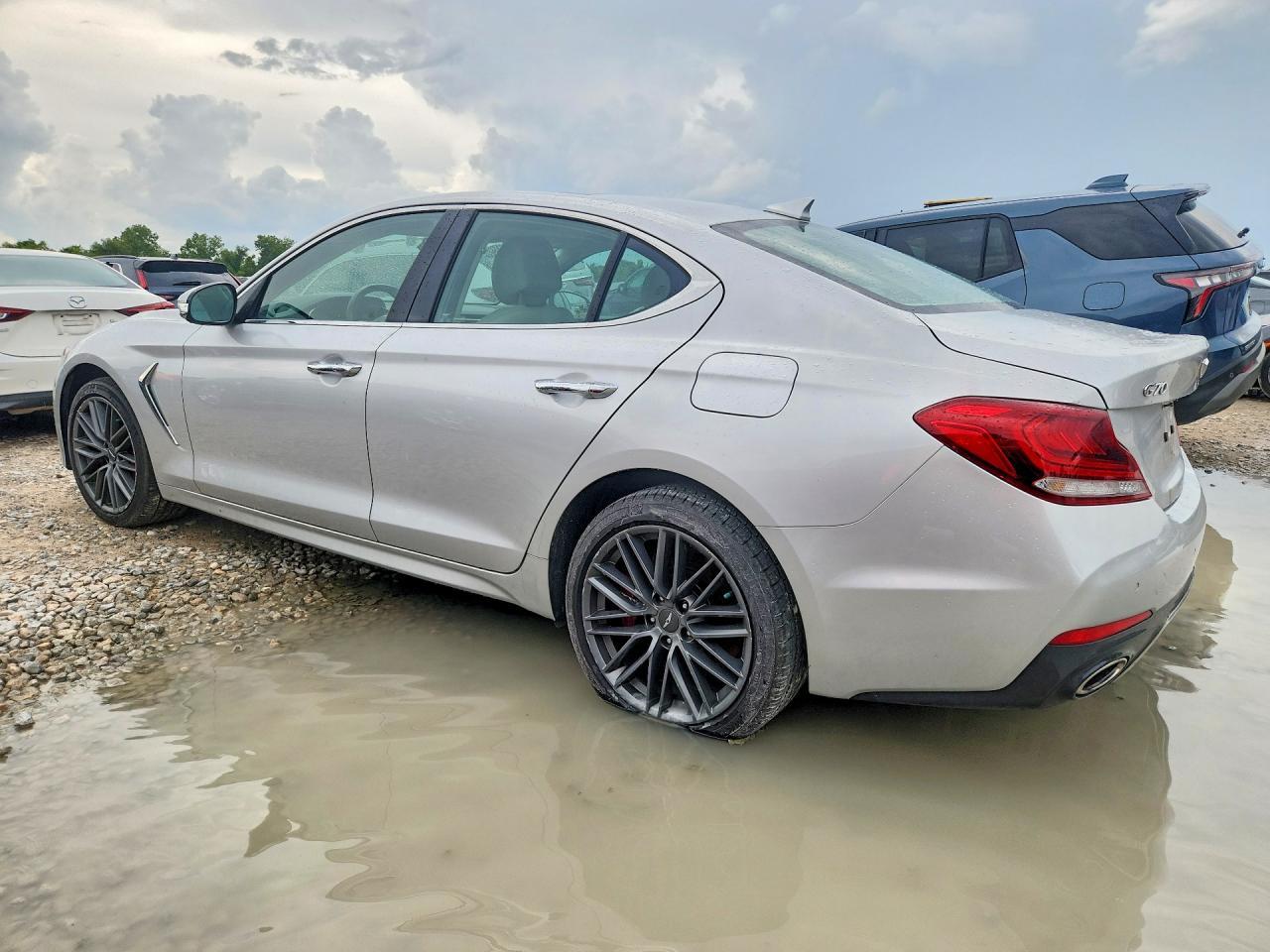 2019 Genesis G70 Elite - Фото 2