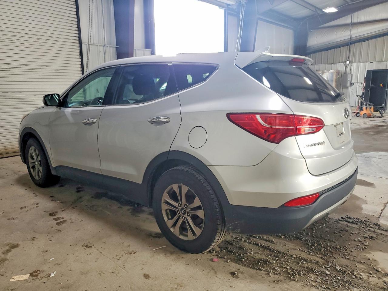 2015 Hyundai Santa Fe Sport 2.4L - Фото 2