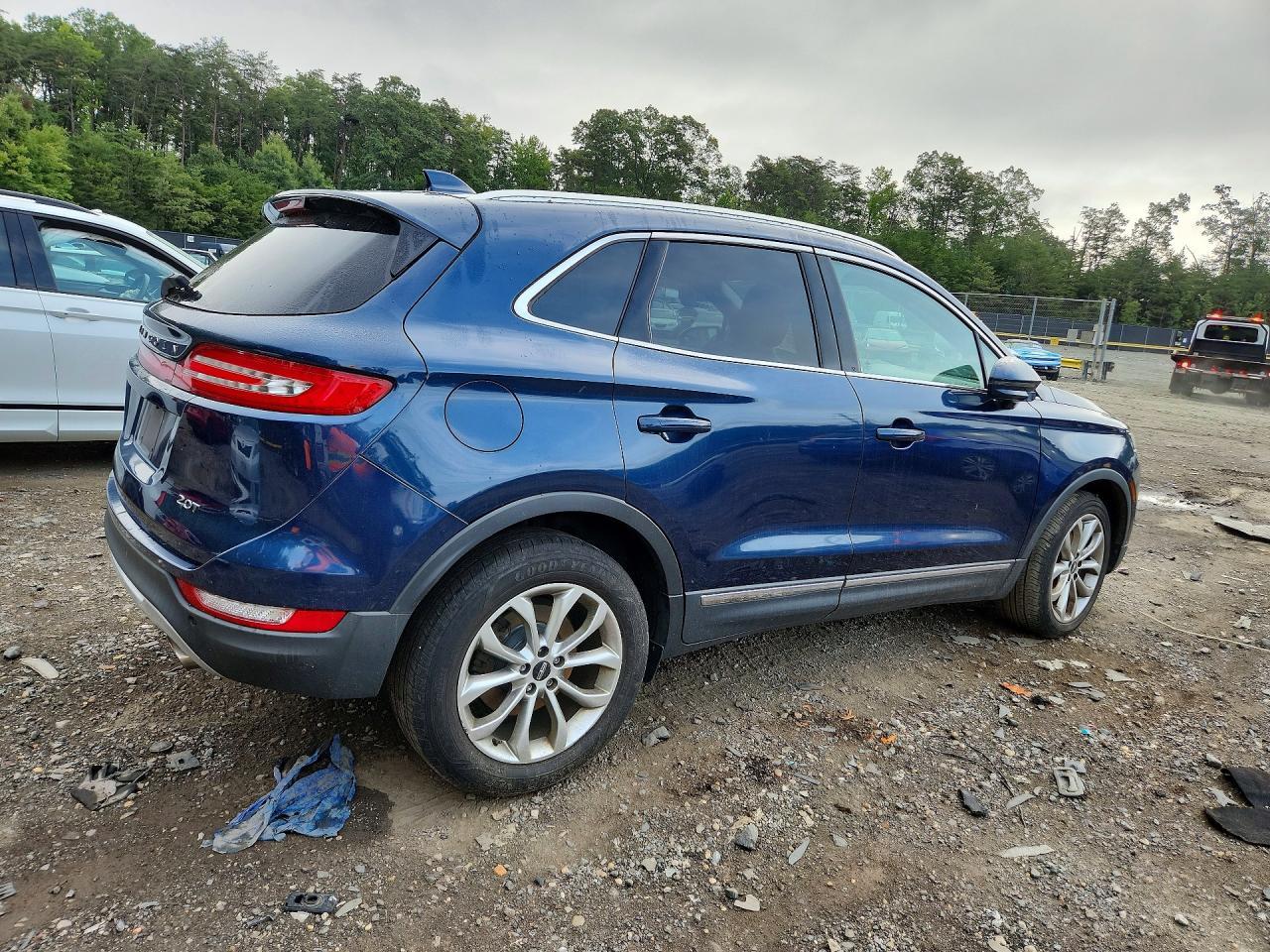 2017 Lincoln Mkc Select - Фото 3