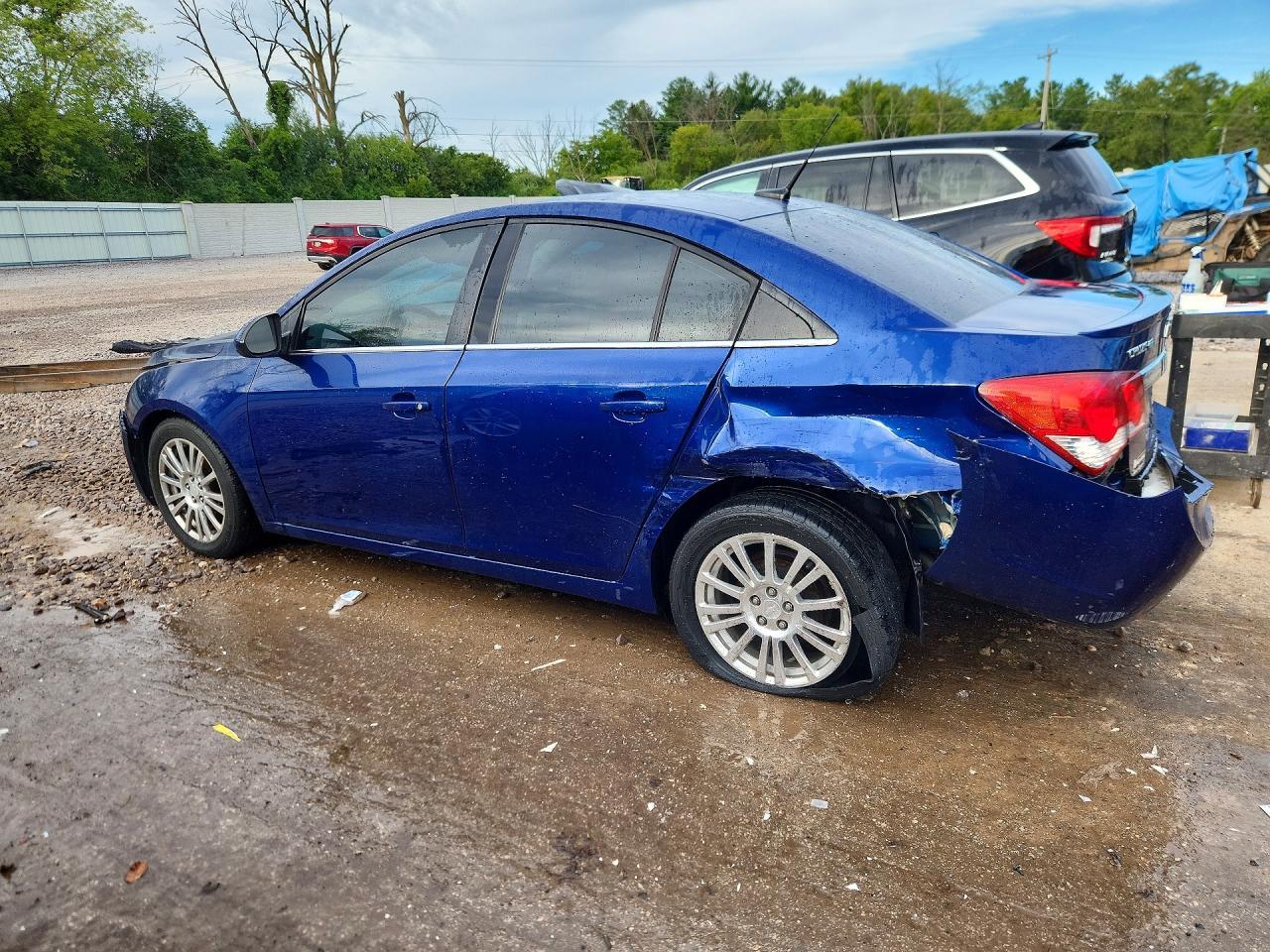 2013 Chevrolet Cruze Eco - Фото 2