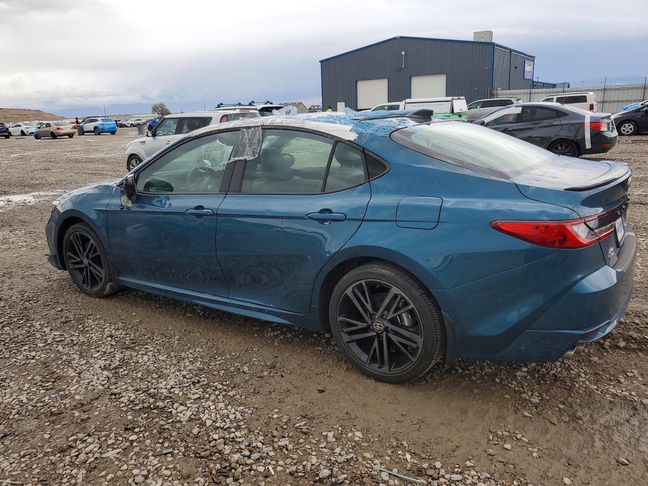 2025 Toyota Camry Xse - Фото 2