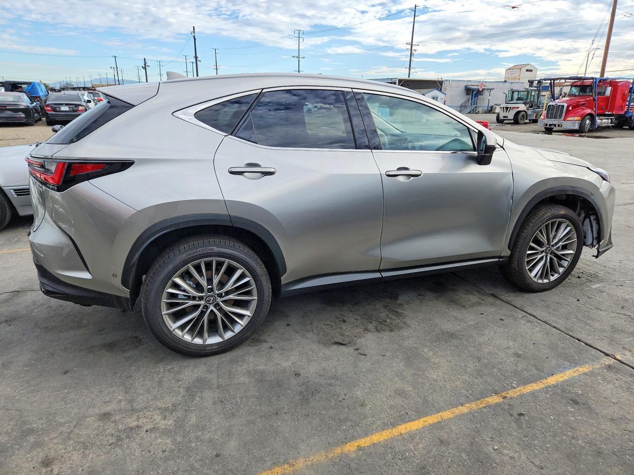 2026 Lexus Nx 350H Luxury - Фото 3