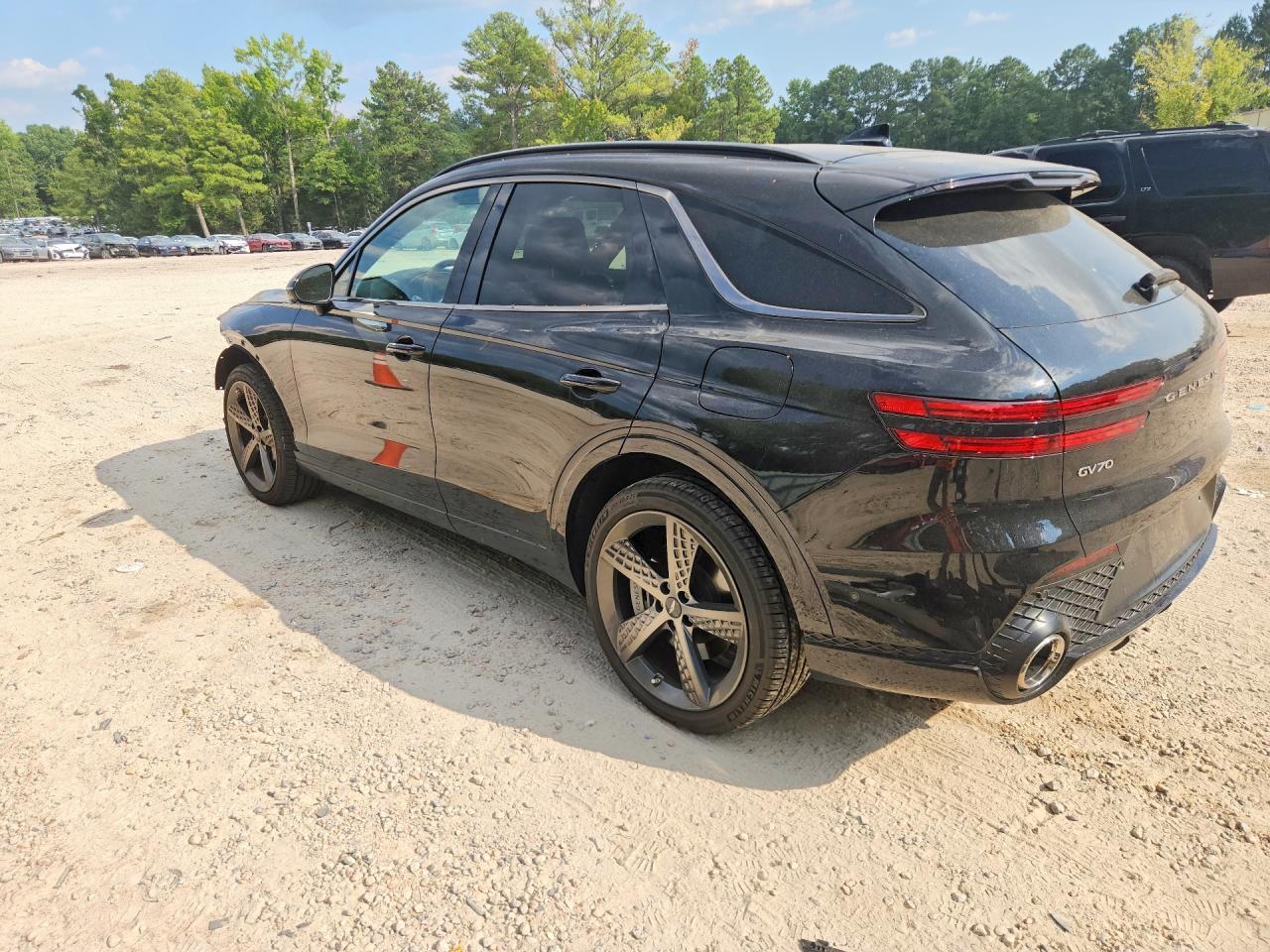 2024 Genesis Gv70 2.5T Standard - Фото 2