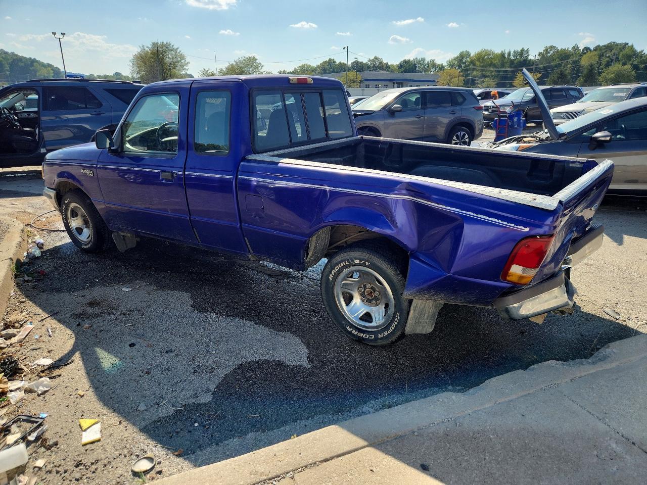 1997 Ford Ranger Super Cab - Image 2