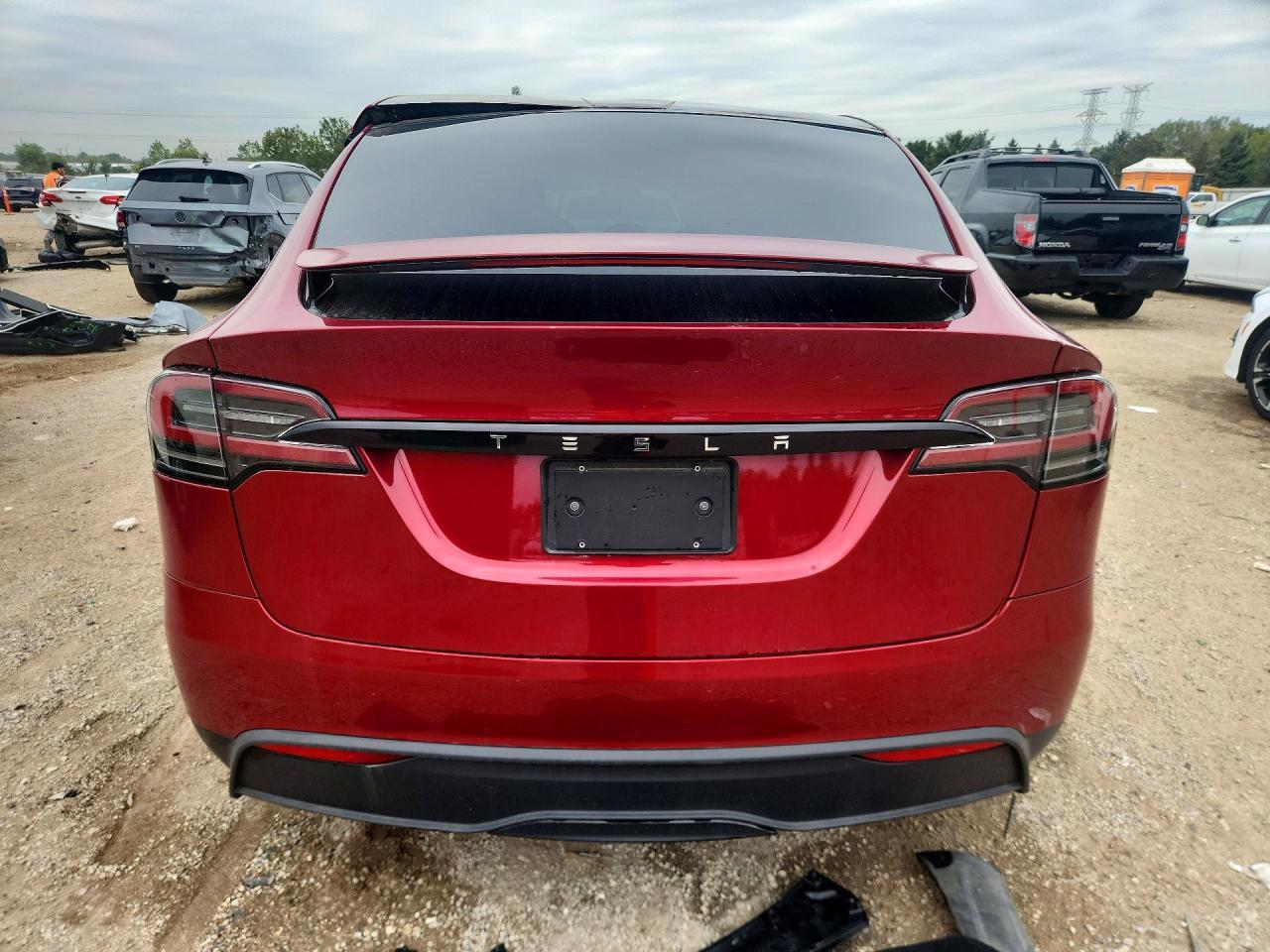 2024 Tesla Model X - Image 6