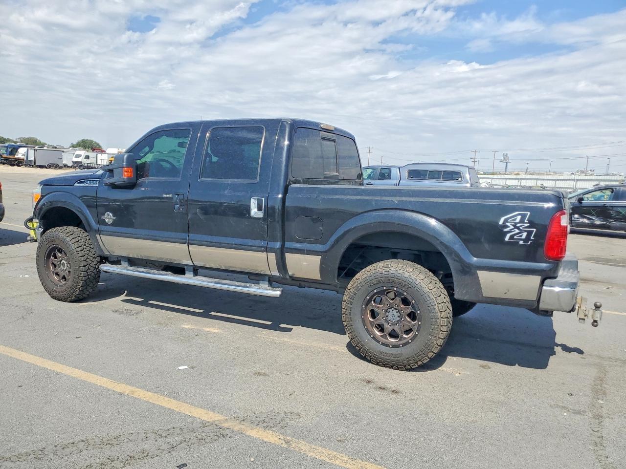 2012 Ford F350 Super Duty - Image 2