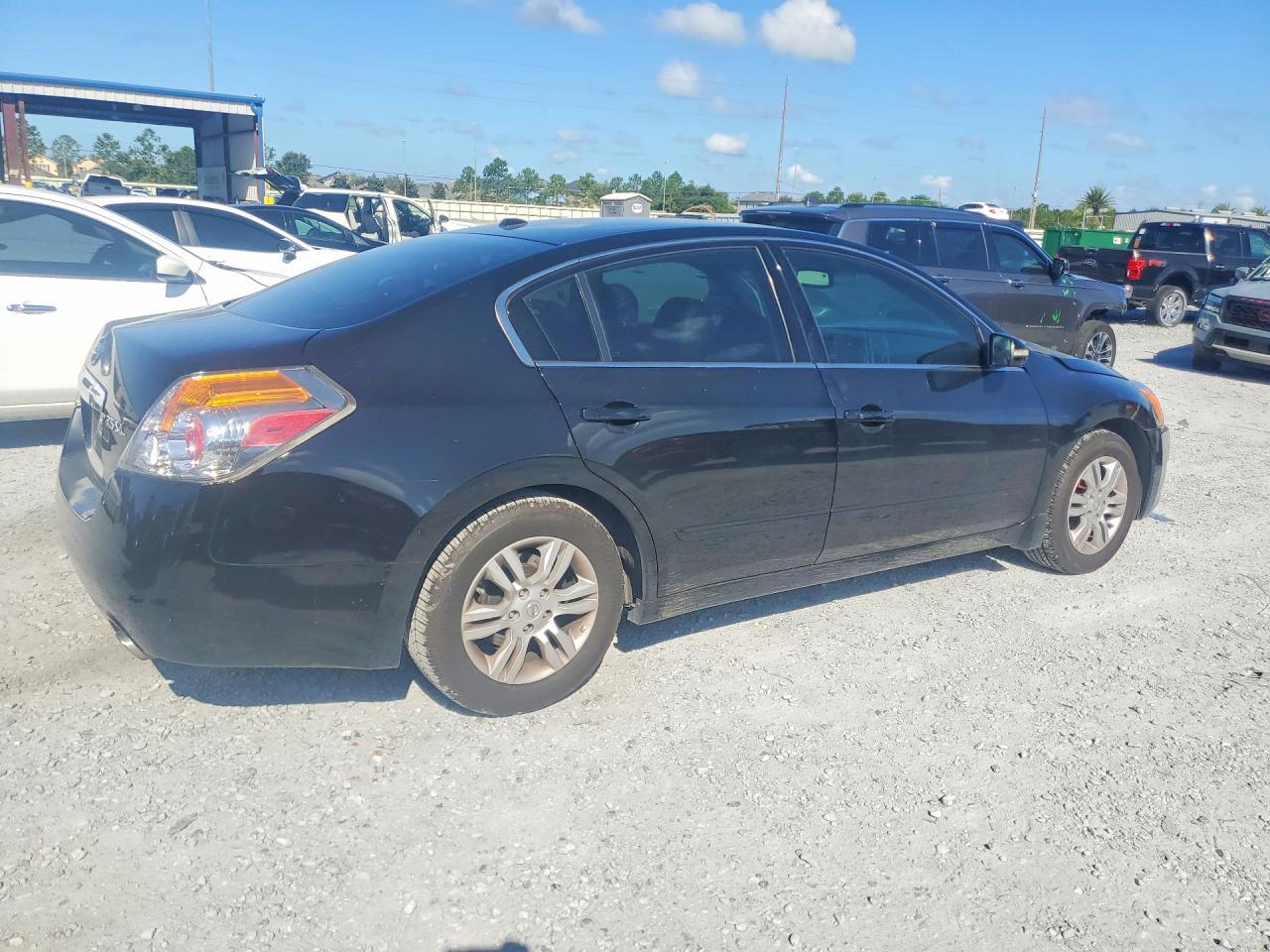 2011 Nissan Altima 2.5 - Image 3