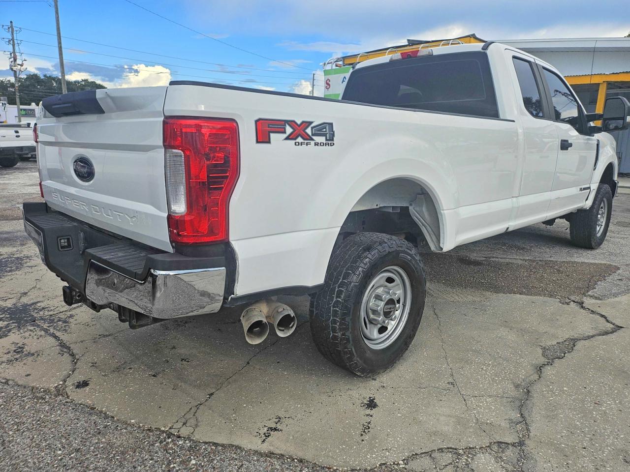 2019 Ford F250 Super Duty - Фото 4
