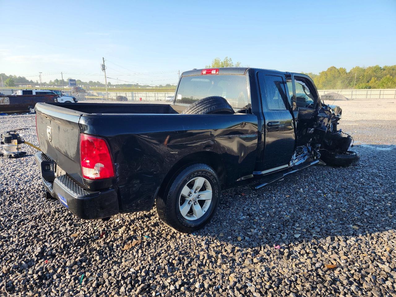 2014 Ram 1500 St - Image 3