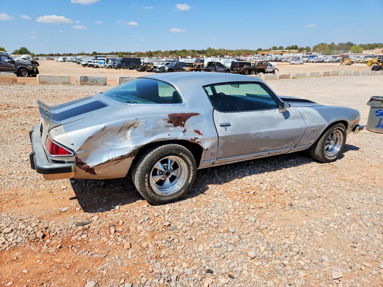 1977 Chevrolet Camaro - Фото 3
