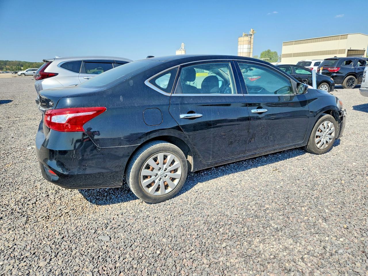 2017 Nissan Sentra Sv - Фото 3