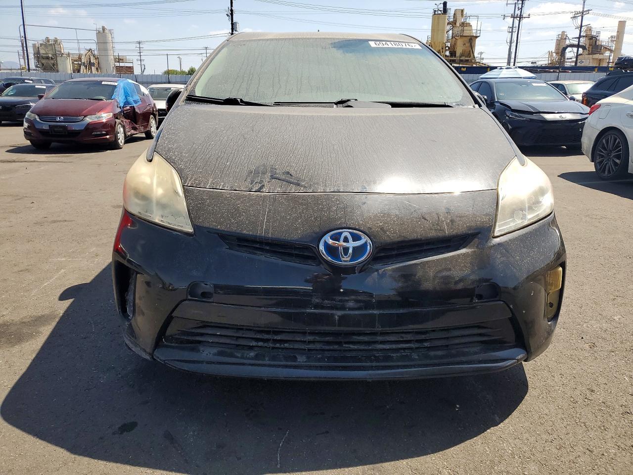 2015 Toyota Prius Two - Фото 5