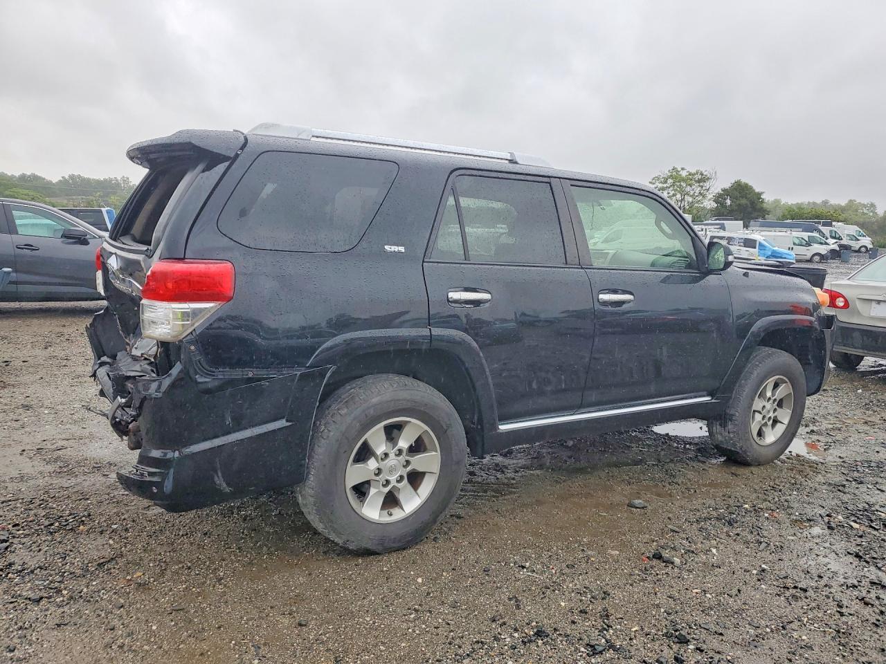 2012 Toyota 4Runner Sr5 - Image 3