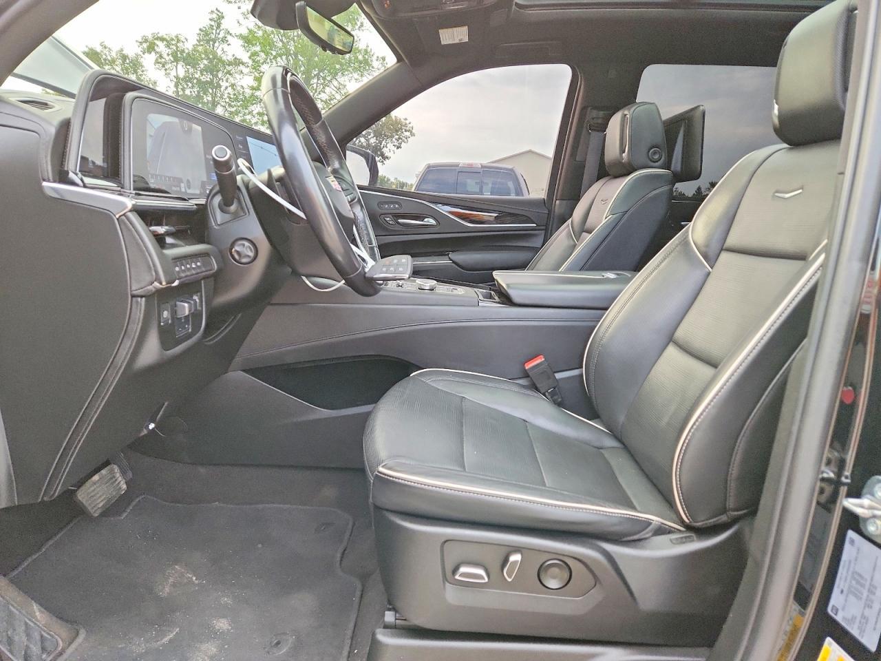 2023 Cadillac Escalade Sport - Фото 7