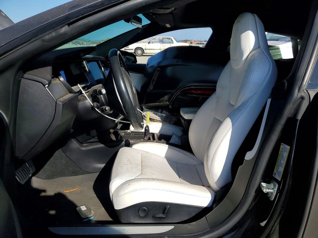 2018 Tesla Model S - Фото 7