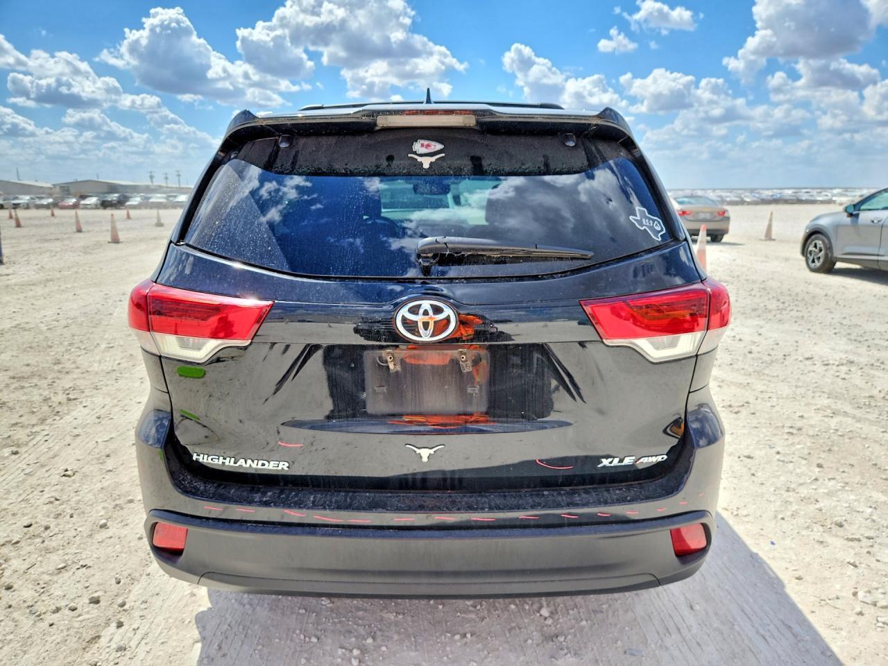 2018 Toyota Highlander Xle - Image 6