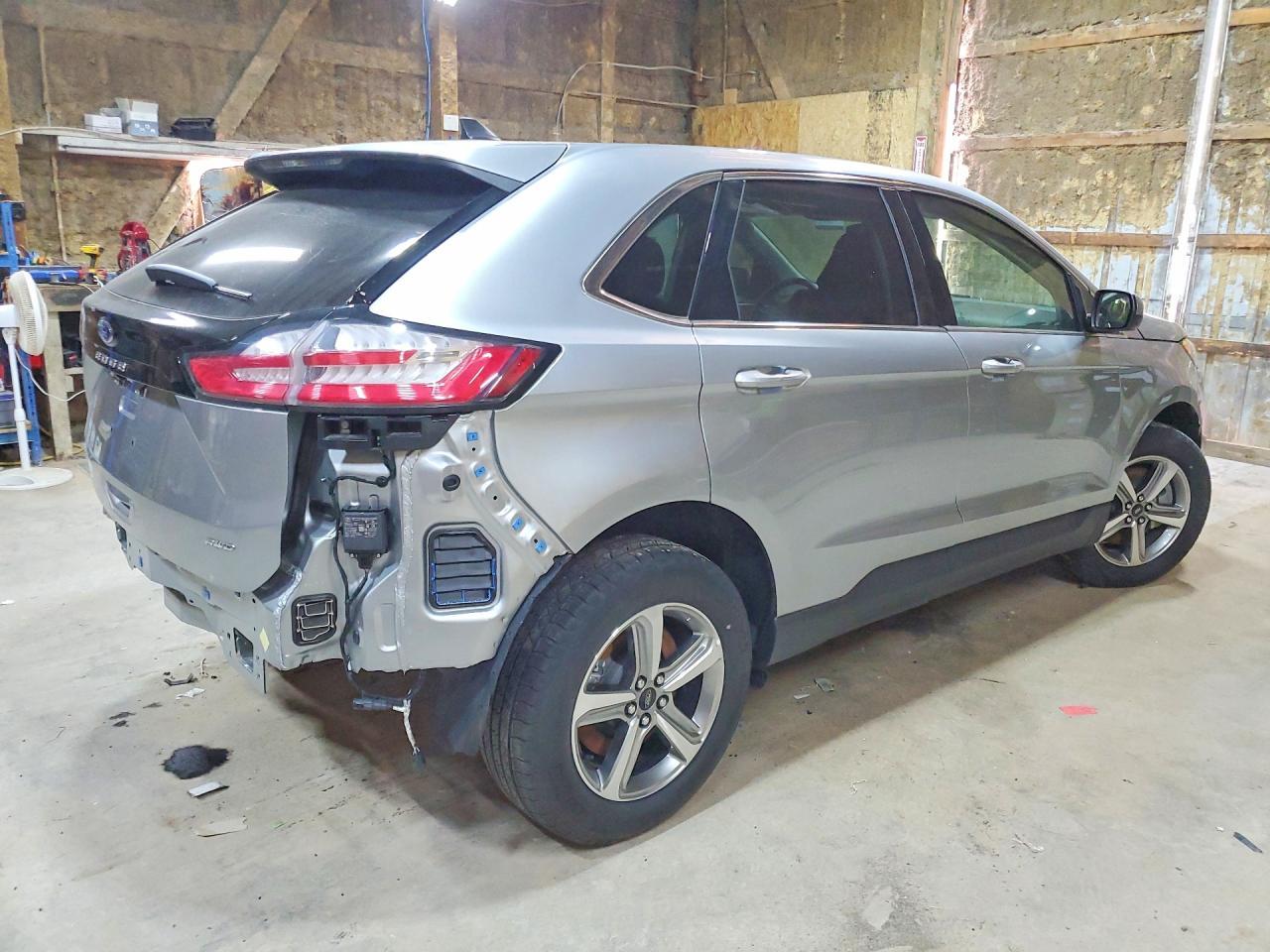 2024 Ford Edge Sel - Image 3