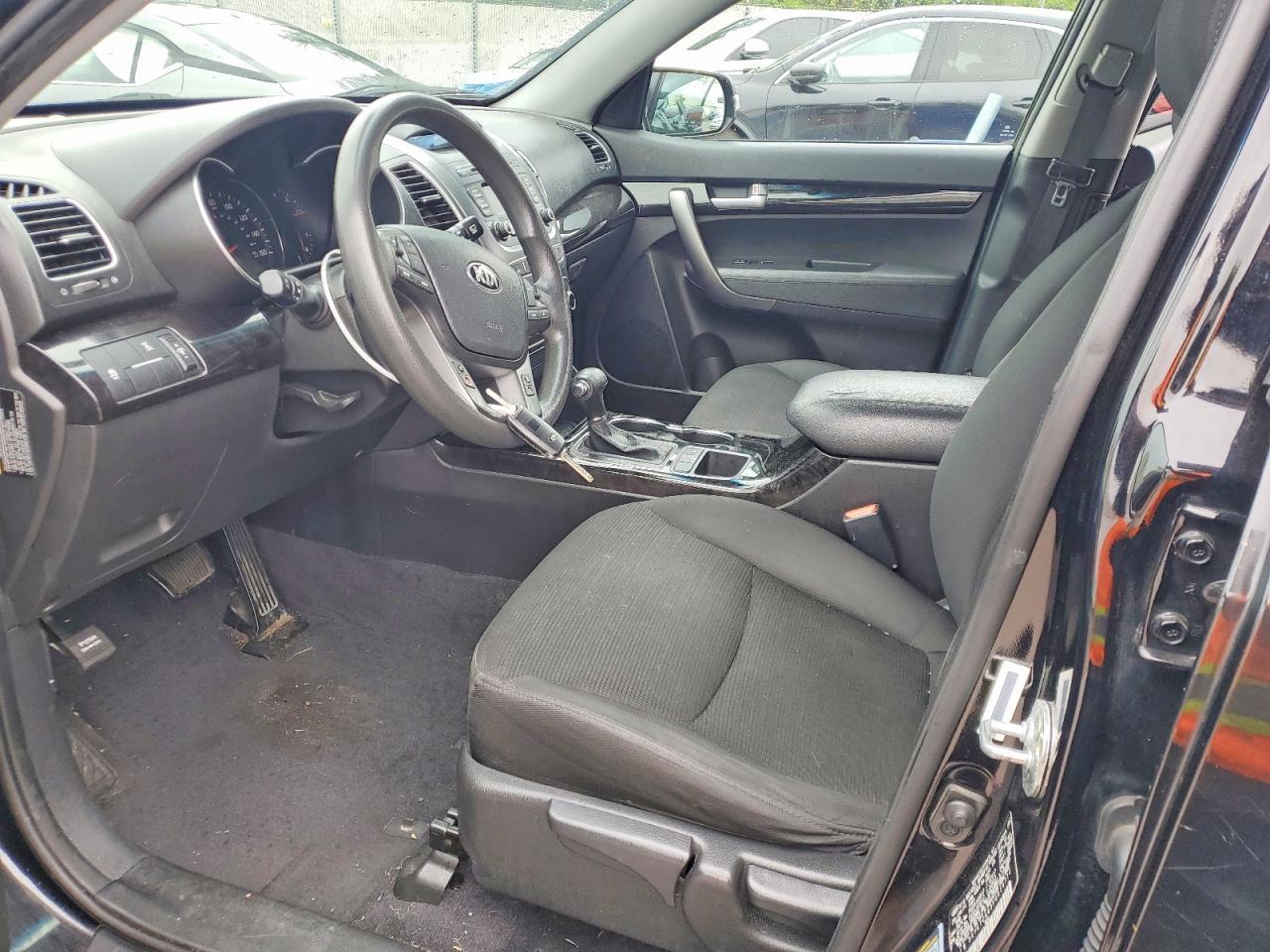 2015 Kia Sorento Lx - Image 7