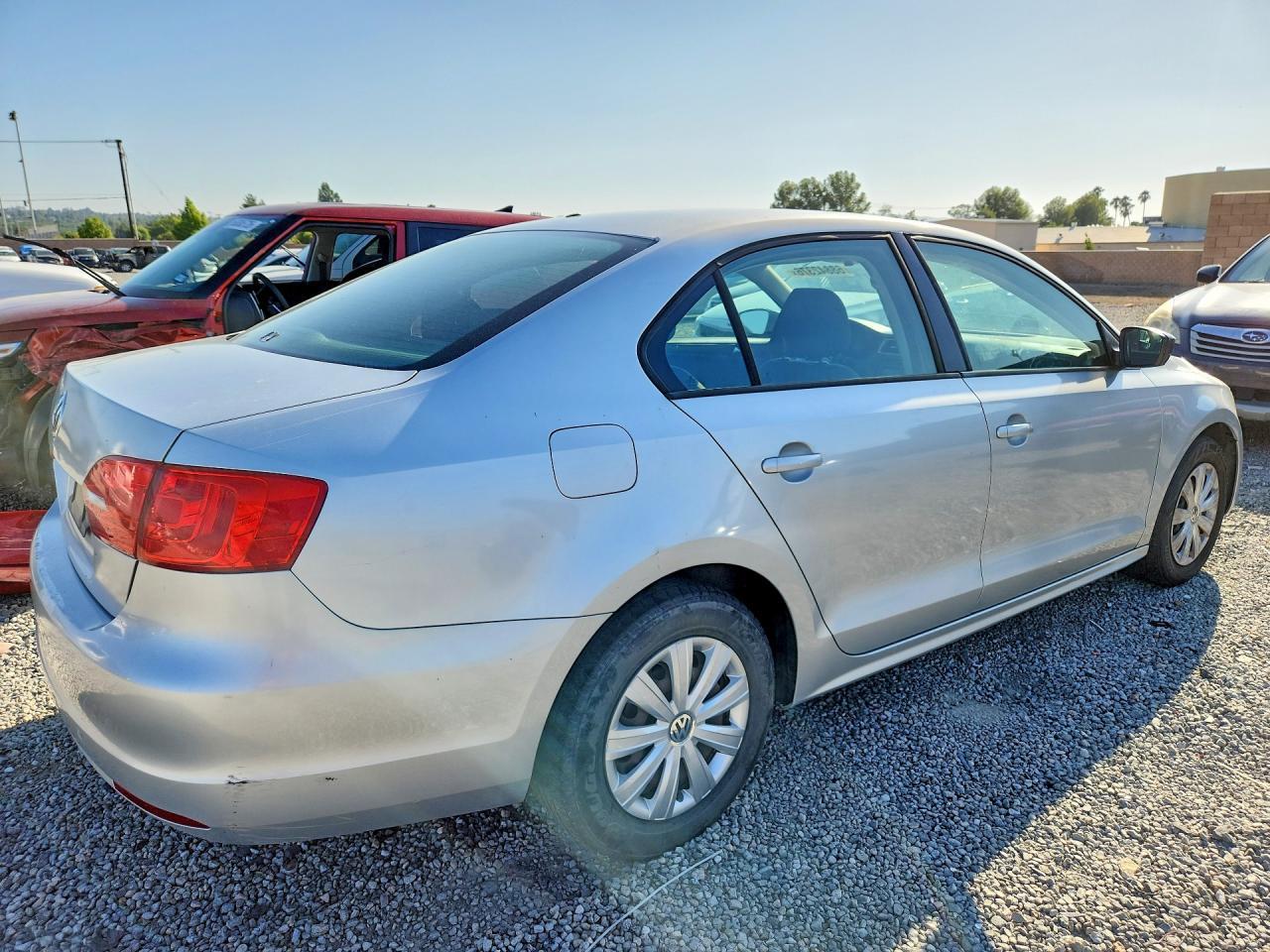 2012 Volkswagen Jetta Base - Фото 3