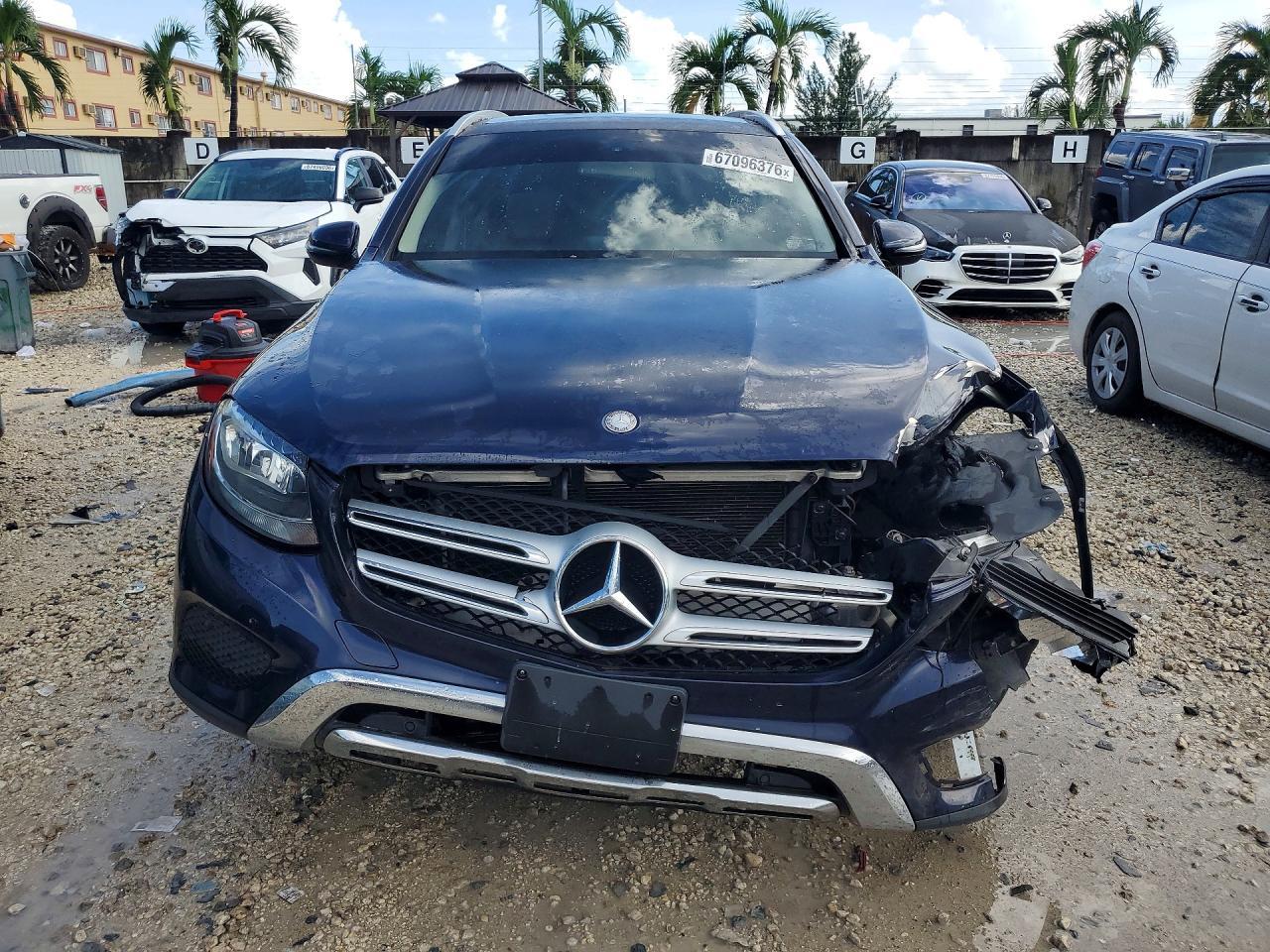 2017 Mercedes-Benz Glc 300 4Matic - Фото 5