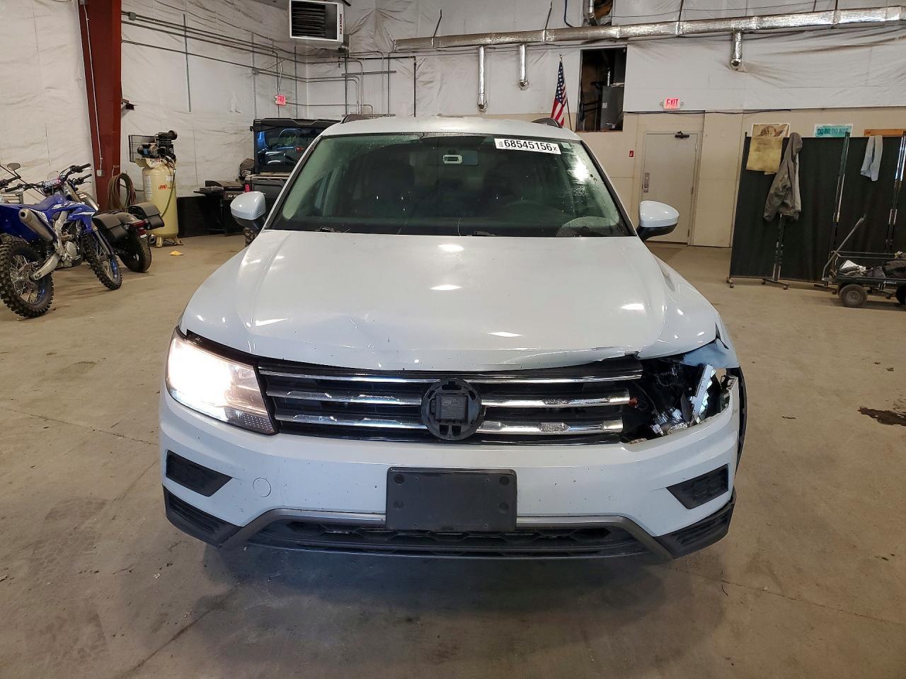 2019 Volkswagen Tiguan S - Image 5
