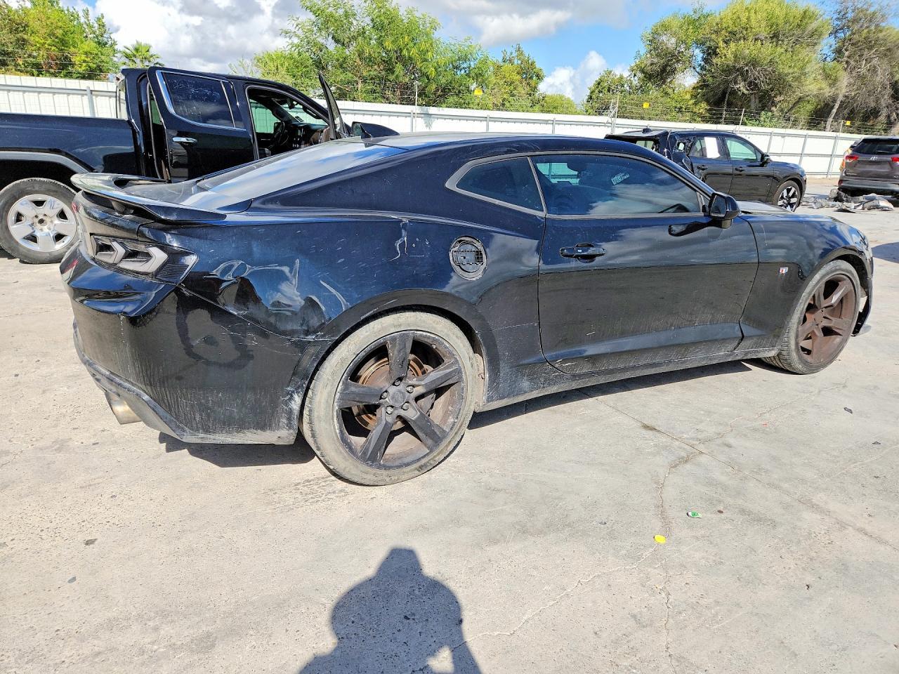 2017 Chevrolet Camaro Ss - Фото 3