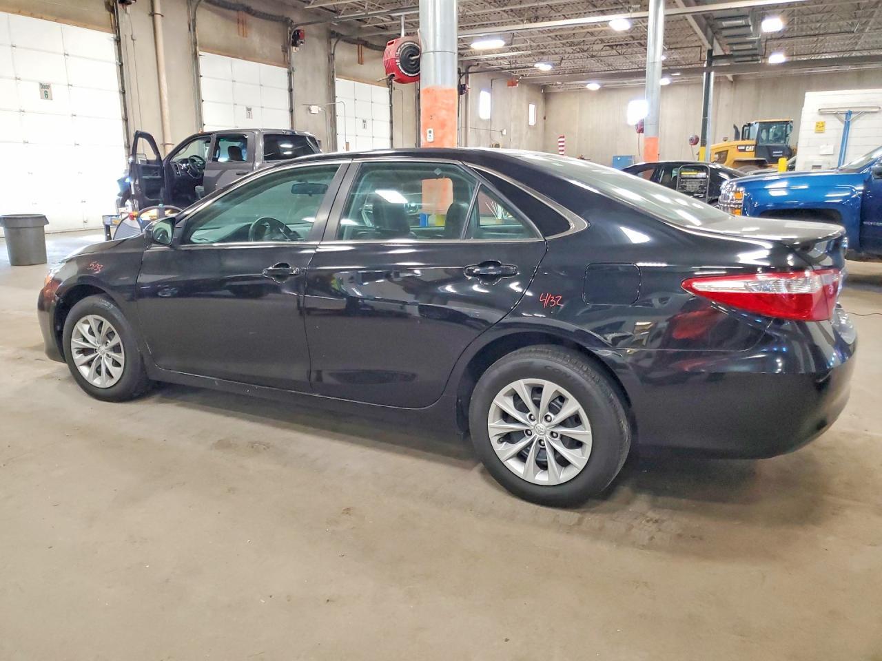2017 Toyota Camry Le - Image 2